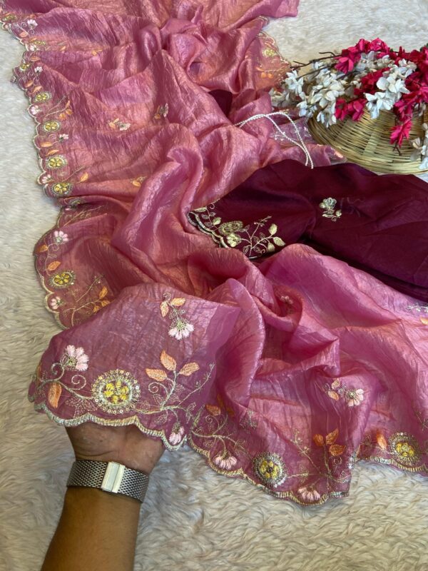 Tissue Crush Saree - Image 3